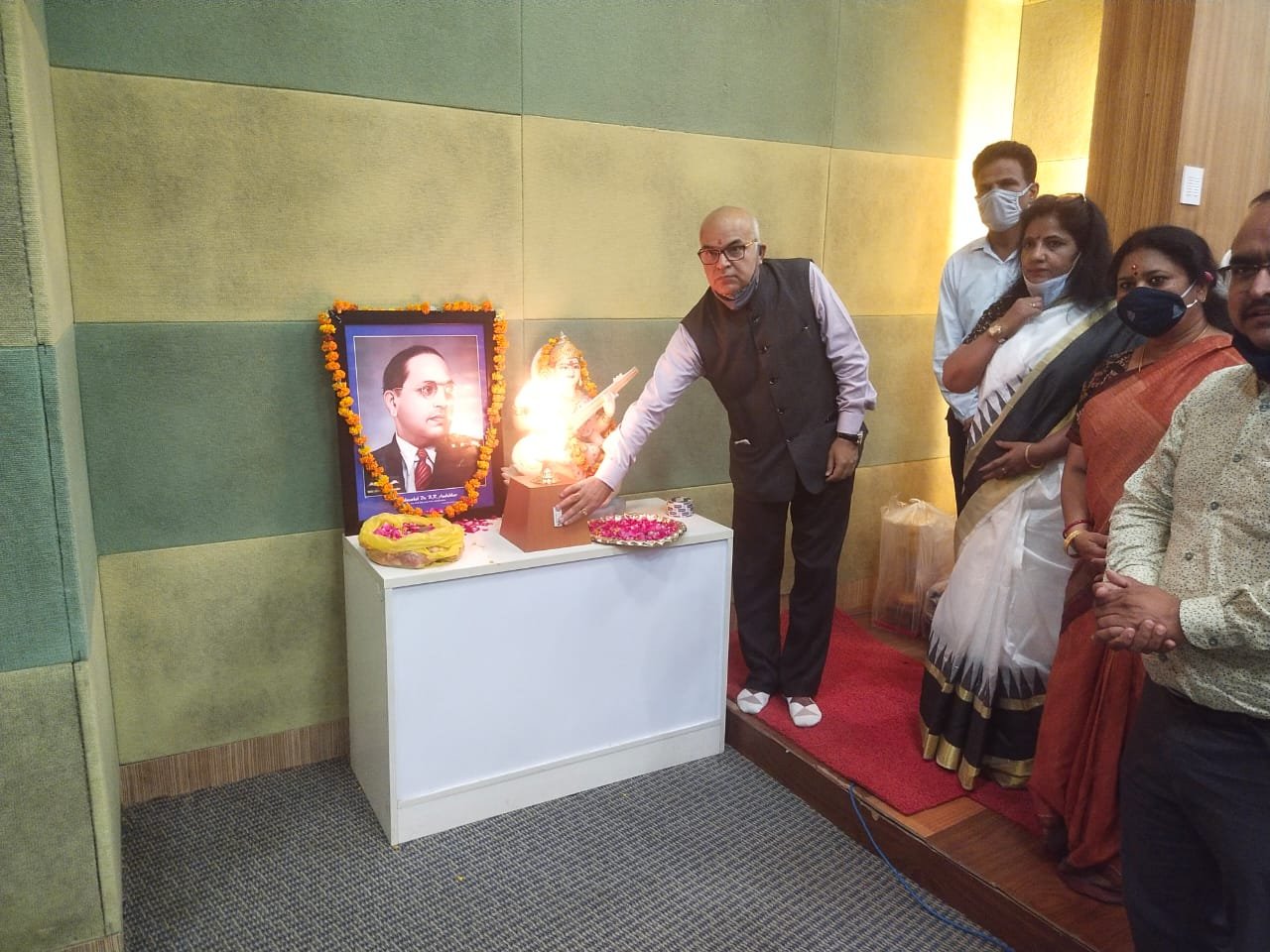 गरीबों व वंचितों को न्याय दिलवाना था बाबा साहेब का लक्ष्य-प्रो. टंकेश्वर कुमार 1 WhatsApp Image 2021 04 13 at 5.27.18 PM