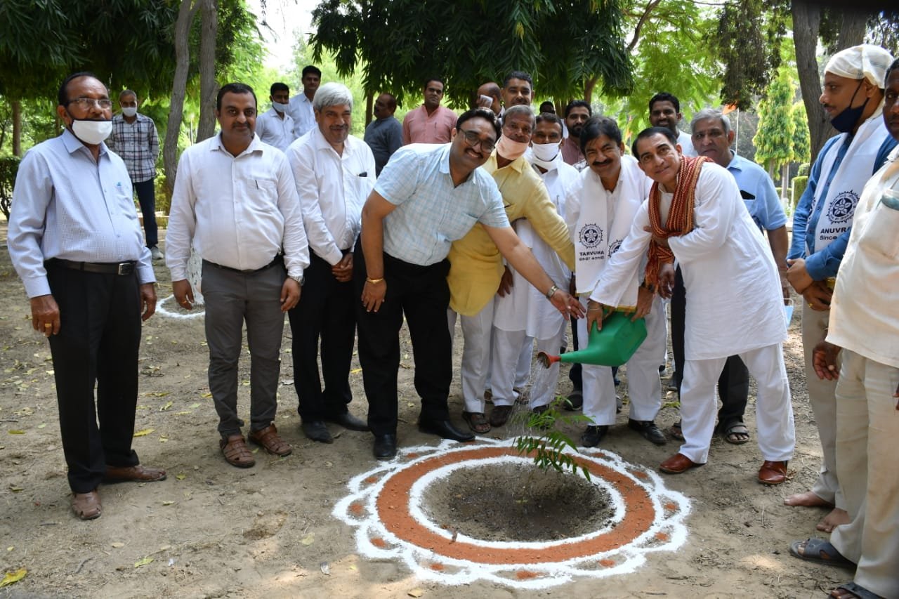 गुरु जम्भेश्वर जी के जन्मोत्सव के उपलक्ष्य पर गुजवि में हुआ हवन यज्ञ 1 30GJU2