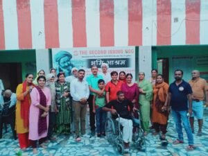 भूमि आश्रम में महिला पुलिस कर्मचारियों ने बेसहारा लोगों के साथ अपनी खुशिया सांझा की 1 IMG20220925181734 2