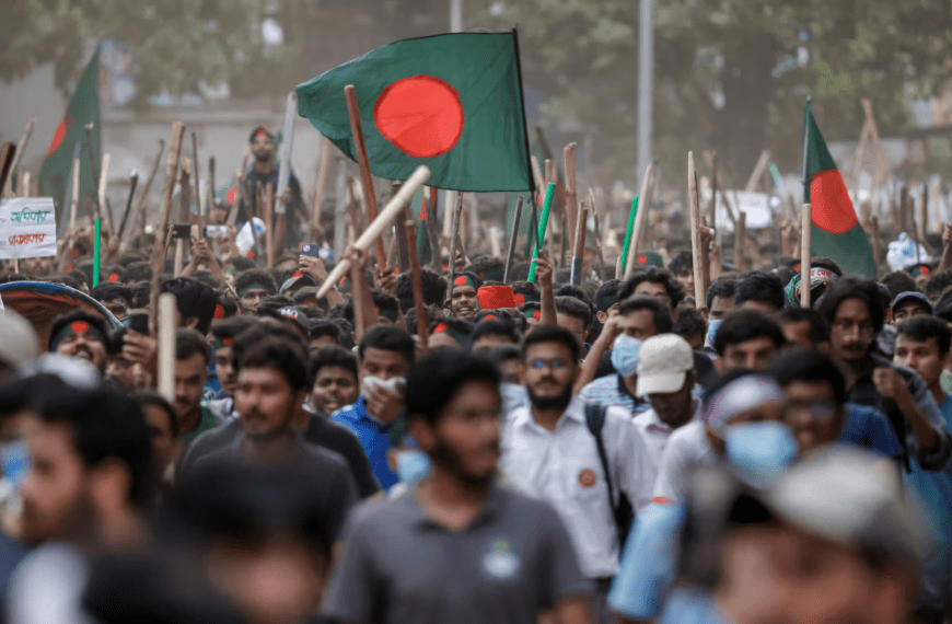 Bangladesh में नौकरी कोटा के खिलाफ हिंसक प्रदर्शन: शिक्षा संस्थान अनिश्चितकाल के लिए बंद