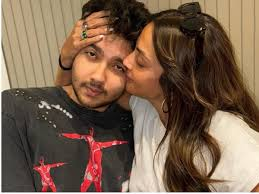 सीमा सजदेह: तलाक के बाद की ज़िन्दगी, फैसले और चुनौतियाँ