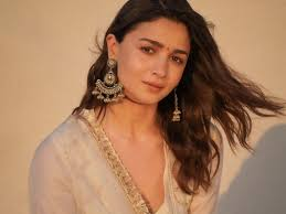 आलिया भट्ट 