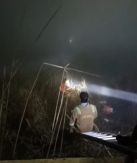 Engg Youvraj: युवराज 3 दिल दहला देने वाले पल — सेक्टर-150 में बचाव के बीच डूबी कार, मौत से पहले का shocking वीडियो