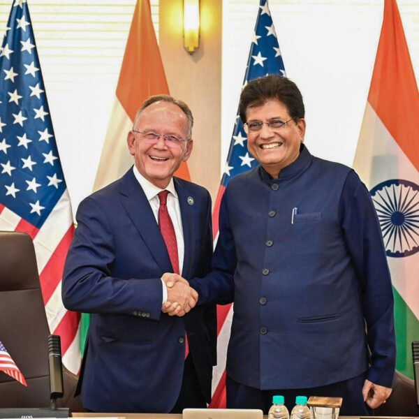 Home 4 1बड़ा फायदा! India US Trade Dealभारत–अमेरिका ट्रेड डील से कौन-कौन से सामान हो सकते हैं सस्ते यहां देखें पूरी लिस्ट