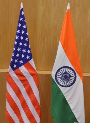 Home 13 1सकारात्मक संकेत: India US Trade Dealभारत–अमेरिका व्यापार समझौते की सराहना, कुछ अनसुलझे सवाल अब भी बरकरार
