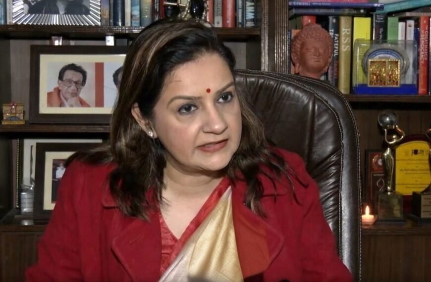 Home 11 कड़ा हमला: India US Trade Deal भारत–अमेरिका ट्रेड डील ‘विन-विन’ नहीं—प्रियंका चतुर्वेदी ने डोनाल्ड ट्रंप की ट्रेड डील पर उठाए गंभीर सवाल