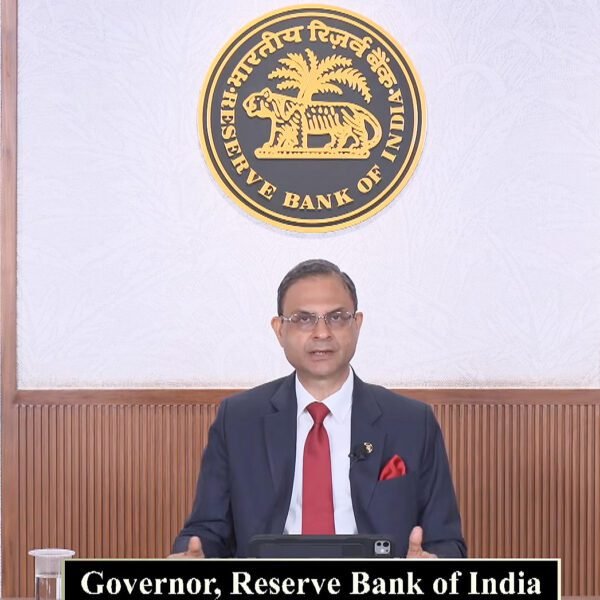 बैंकिंग पर भरोसा बरकरार: भारतीय रिज़र्व बैंक गवर्नर बोले—IDFC बैंक फ्रॉड से ‘कोई सिस्टमैटिक खतरा नहींRBI on IDFC Bank Fraud