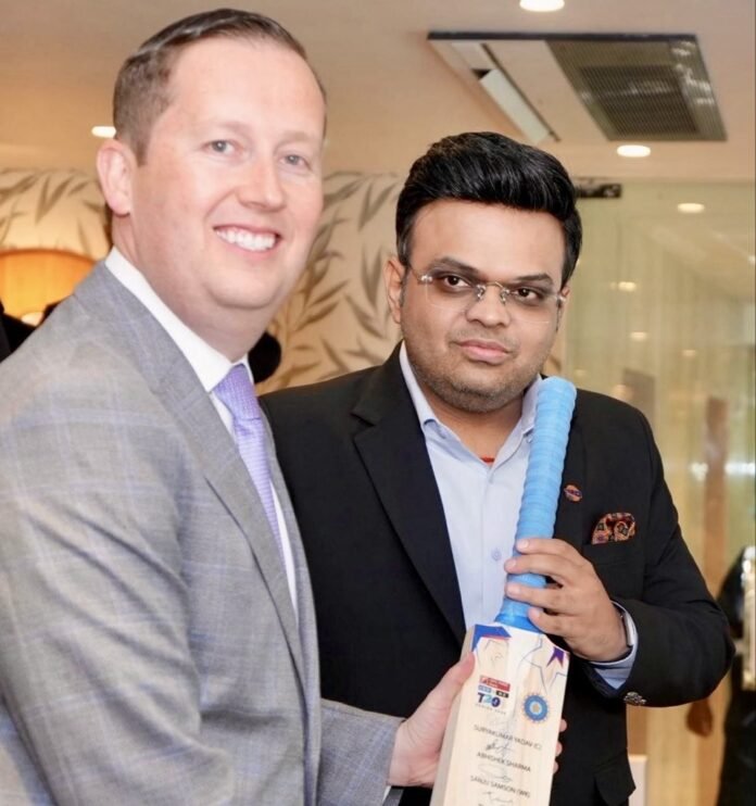 202602073665392 बड़ा डिप्लोमैटिक कदम: ICC अध्यक्ष जय शाह से मिले यूएसए एम्बेसडर,Jay Shah USA Ambassador Meeting क्रिकेट के विकास पर हुई अहम चर्चा