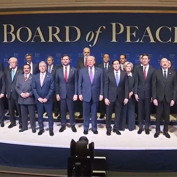 Home 4 शांति पहल: डोनाल्ड ट्रंप ने ‘बोर्ड ऑफ पीस’ शुरू किया, गाजा के लिए 10 अरब डॉलर सहायता का ऐलान Trump Gaza Aid Announcement