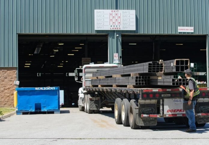 202602203680490 स्टील ट्रेंड में बड़ा बदलाव: अमेरिका में इंपोर्ट गिरा, भारत से शिपमेंट बढ़ी US Steel Import India Shipment