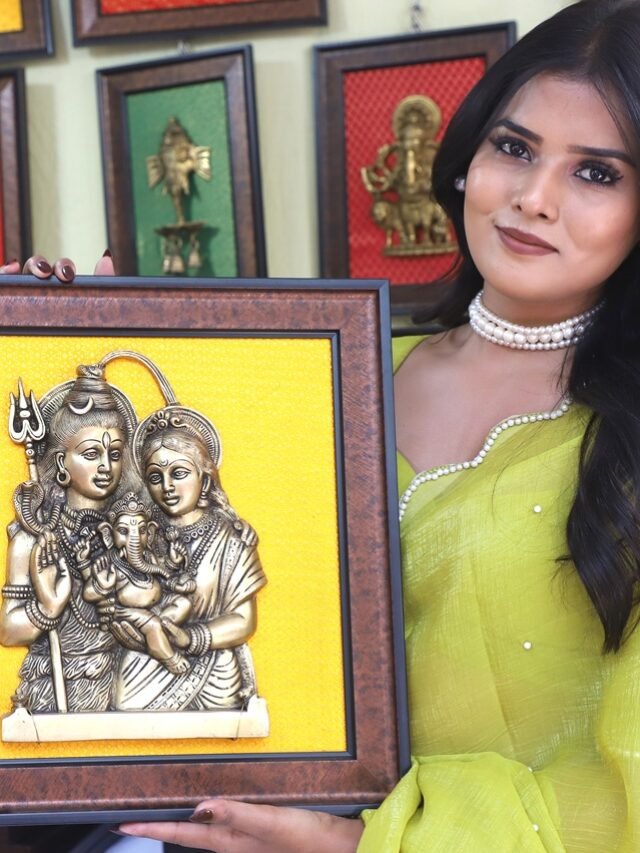 Bengaluru: Madhushree Byrappa At Indian Artisan Bazar