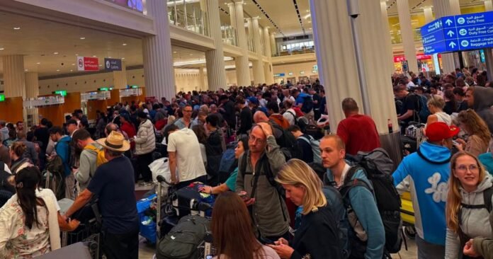 गंभीर संकट! हवाई सेवा बंद होने से दुबई में फंसे राजस्थान के लोग, परिजनों ने सरकार से लगाई गुहार Rajasthan People Stranded in Dubai