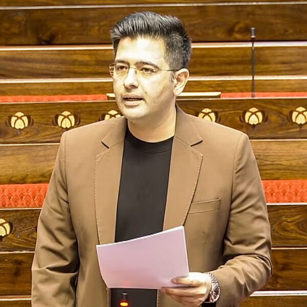 बड़ा बयान! बैंक अकाउंट अब सुरक्षा नहीं, तनाव दे रहे— राघव चड्ढा Raghav Chadha Bank Statement