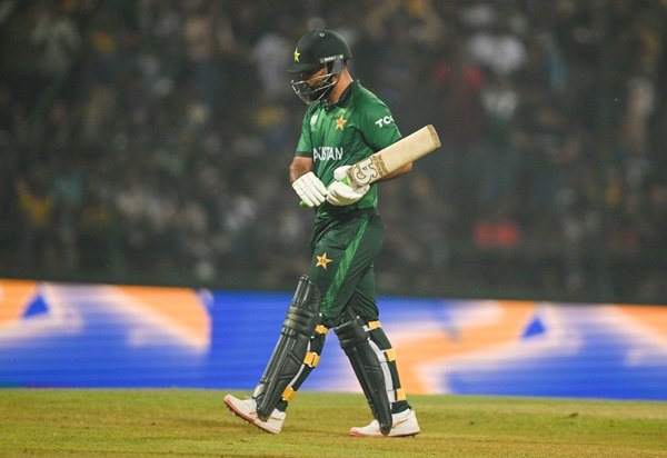 पाकिस्तान क्रिकेट पर दाग! फखर जमान बॉल टैंपरिंग में दोषी Fakhar Zaman ball tampering