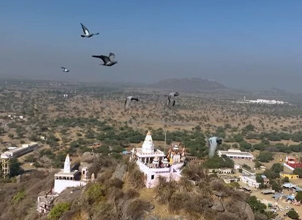 राजस्थान का अनोखा गांव: देव नारायण की आस्था, घरों में नहीं लगते ताले Devnarayan village Rajasthan