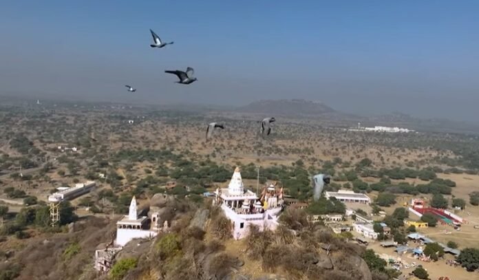 राजस्थान का अनोखा गांव: देव नारायण की आस्था, घरों में नहीं लगते ताले Devnarayan village Rajasthan