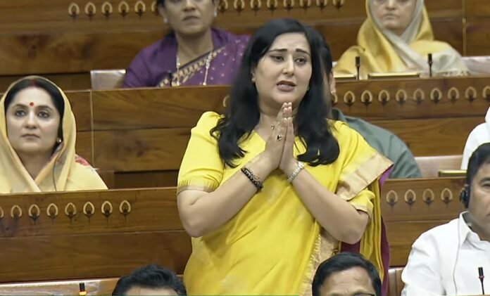 202604163751292 महिला आरक्षण बिल पर बांसुरी स्वराज का बयान, विरोधियों को चेतावनी Bansuri Swaraj statement