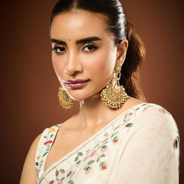 मां बनने के बाद ट्रोलिंग पर पत्रलेखा का जवाब- ‘अभी बच्चा हुआ है Patralekhaa trolling response