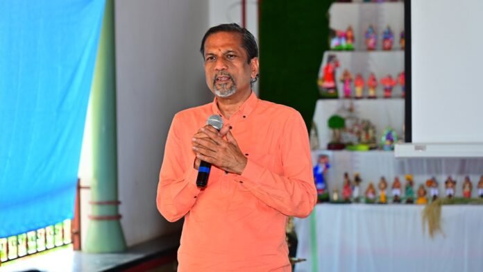 घर लौट आओ, भारत को तुम्हारी प्रतिभा की जरूरत है’: श्रीधर वेम्बु की अमेरिका में रहने वाले भारतीयों से अपील Sridhar Vembu Appeal