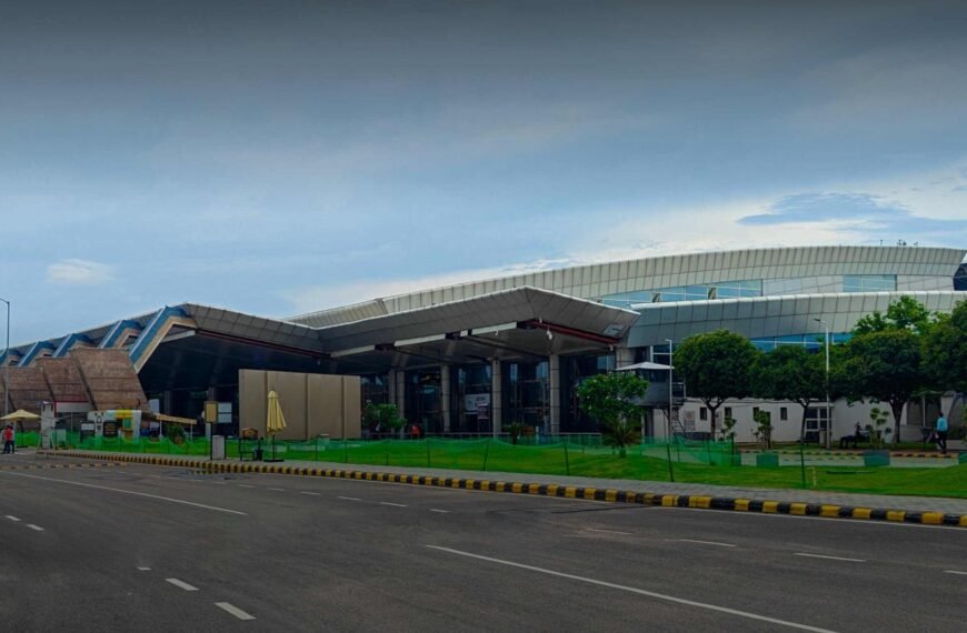 अदाणी ग्रुप समर्थित जयपुर अंतरराष्ट्रीय हवाई अड्डा बना राजस्थान का पहला ‘वॉटर-पॉजिटिव’ एयरपोर्ट Jaipur Airport Water Positive