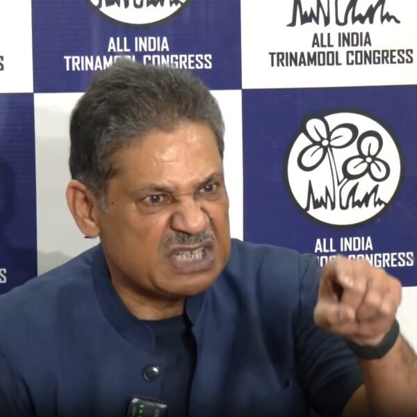 Home 2 TMC में बगावत पर भड़के कीर्ति आजाद Kirti Azad on TMC Rebels