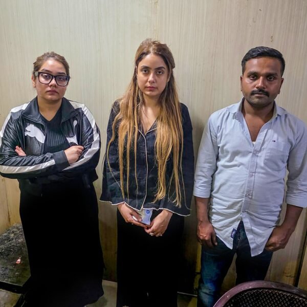 Home 3 Hazratganj Murder Case: तीन आरोपियों की 72 घंटे की ट्रांजिट रिमांड मंजूर, एसटीएफ लखनऊ रवाना