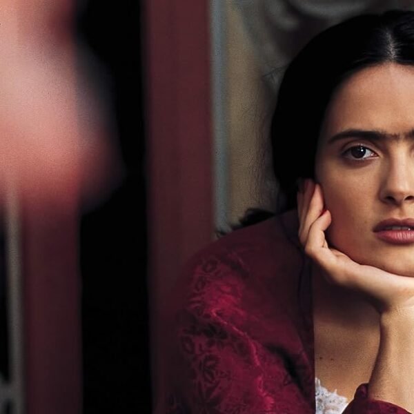 Salma Hayek Frida Movie कहा गया था यह कभी नहीं बनेगी’: फिल्म ‘फ्रीडा’ के 24 साल पूरे होने पर छलका सलमा हायेक का दर्द, शेयर की अनसुनी यादें